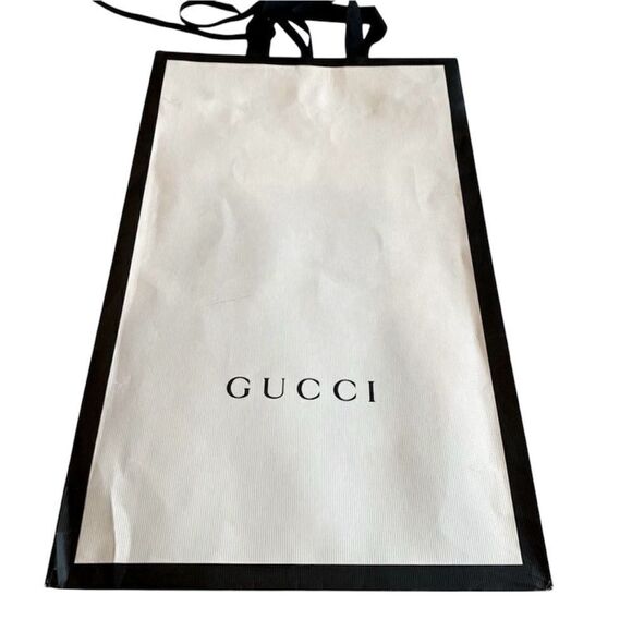 Authenticated Vintage Gucci GG Logo Burgundy/Wine Crossbody Shoulder Bag. COA. - Picture 15 of 16